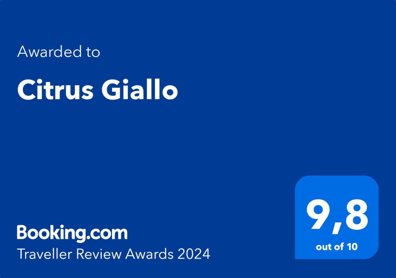 Citrus Giallo 锡拉库扎 外观 照片